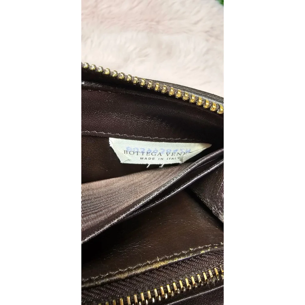 Bottega Veneta Intrecciato Brown Leather Zip Around Wallet